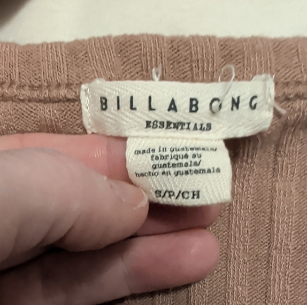 Billabong Essentials Ribbed Top EUC - Picture 4 of 5